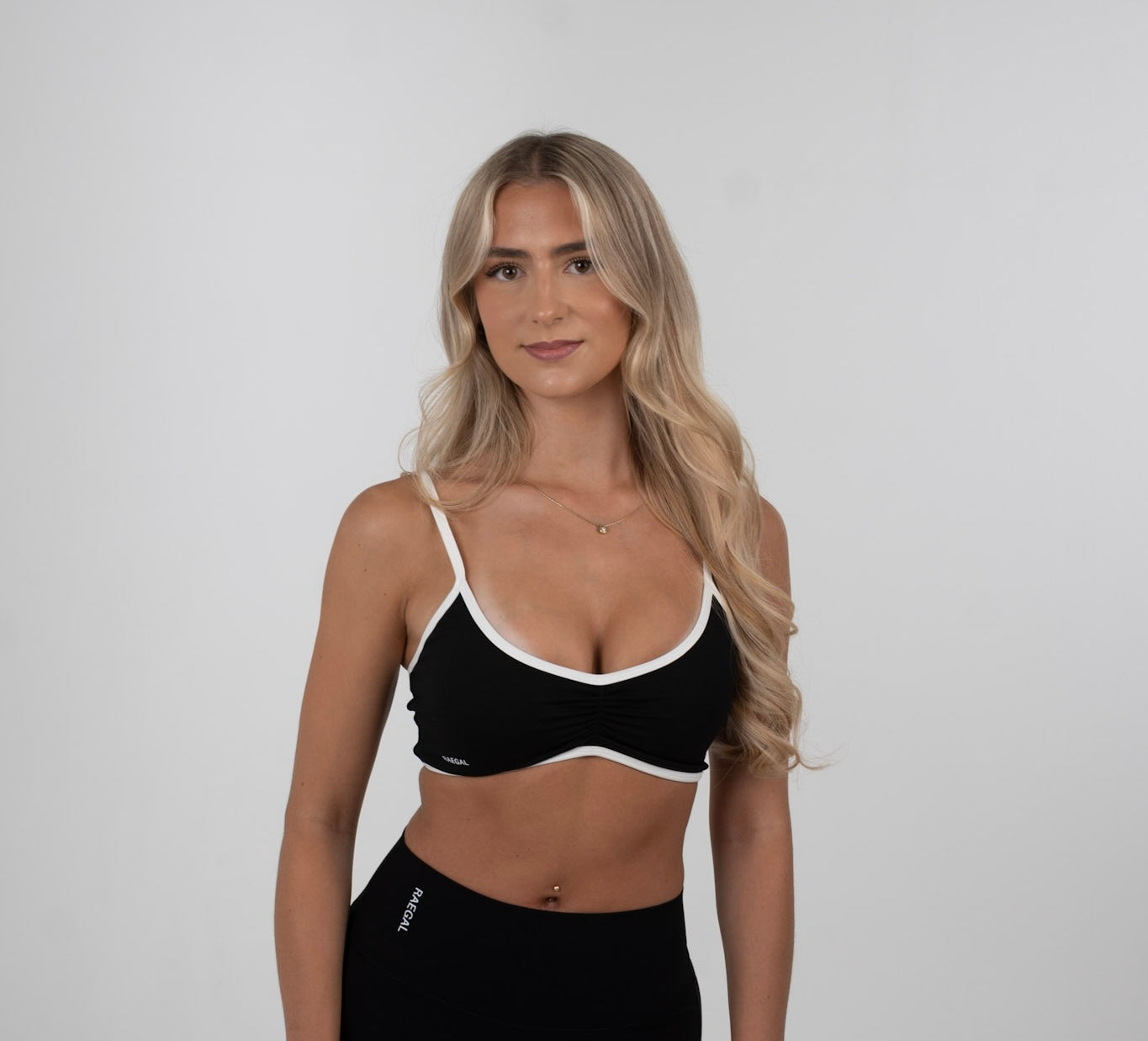 RAEGAL Origin V-Neck Sports Bra